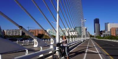 CBM Visitas Culturales-Un Paseo en Bicicleta por los puentes de Valencia-A bike ride through the bridges of Valencia.-Un passeig amb bicicleta pels ponts de València.