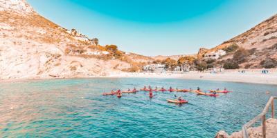 Siesta Advisor-El tour definitivo en kayak y esnórquel en una cueva marina-The ultimate sea cave kayak & snorkel tour-El tour definitiu en kayak i esnórquel a una cova marina