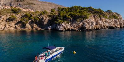 ENTREMARINAS RUTAS NAÚTICAS-Vive una experiencia a bordo