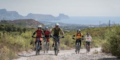 TRIBIKE TRAVEL-Vacaciones y Enduro en la Costa Blanca-Holidays and Enduro on the Costa Blanca-Vacances i Enduro en la Costa Blanca