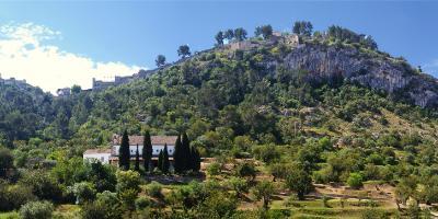D'Turisme-Visita torres, cuevas y leyendas de Xàtiva-Visit the towers, caves and legends of Xàtiva-Visita torres, coves i llegendes de Xàtiva