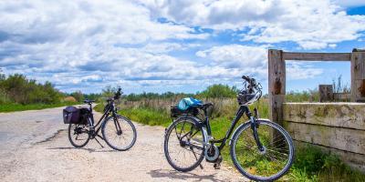 LA CAMBRA CASA RURAL-En e-bike por el Valle del Vernissa y duerme de lujo en Potries-By ebike through the Vernissa Valley and sleep in luxury in Potries-En ebike per la Vall del Vernissa i dorm de luxe a Potries