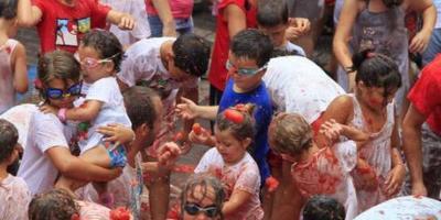 Actio Activitats-Tomatina familiar-Familiar Tomatina-Tomatina familiar