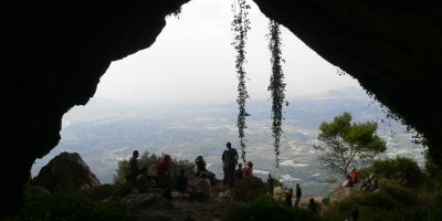 Hiking through the inland valleys of Alicante